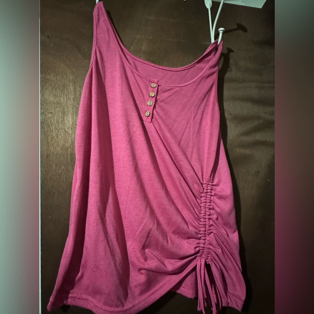 4/$15 item Women’s Large SHEIN pink dressy tank top